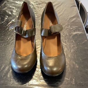 Franco Sarto brown shoes